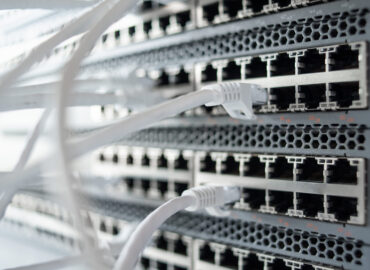 Working network hardware in data center